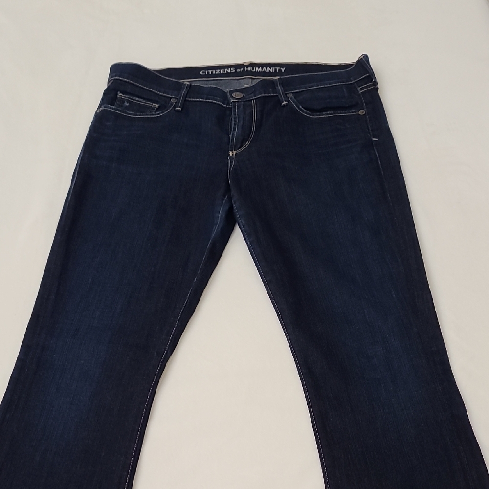 Citizen Of Humanity Straight Leg Jeans Size 30